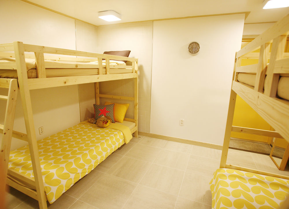Lee & No Guesthouse Hongdae Сеул Екстериор снимка